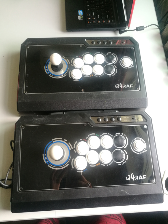 拳霸最新?lián)u桿，小巷中的秘密拳擊樂(lè )園探秘