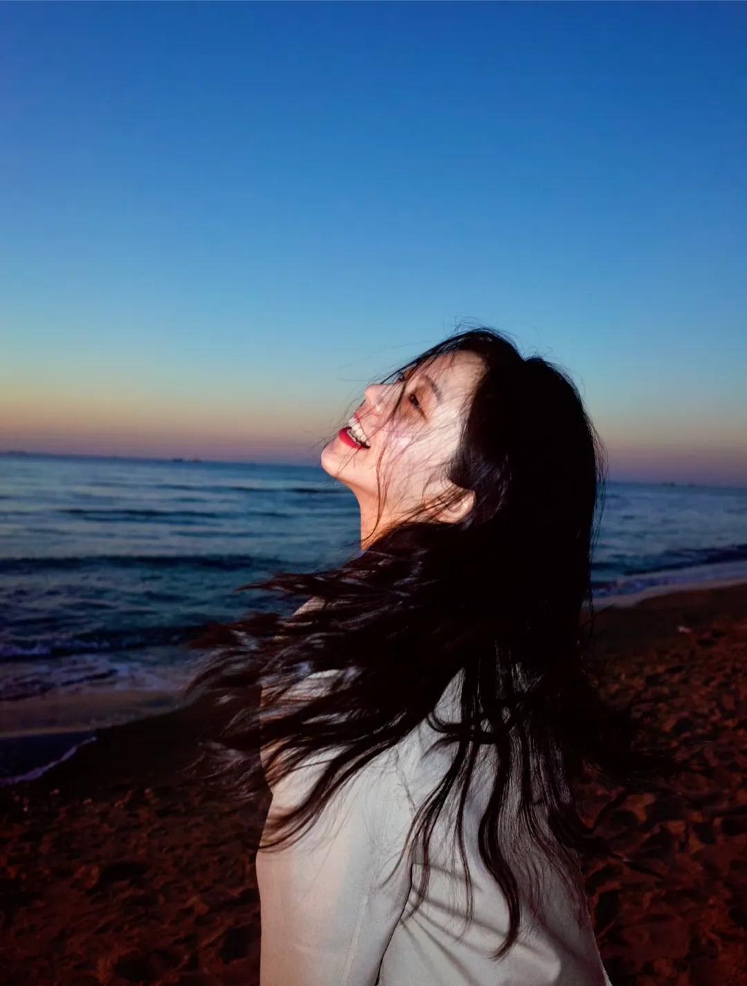 歐美最新背影頭像，引領(lǐng)時(shí)尚潮流的新寵