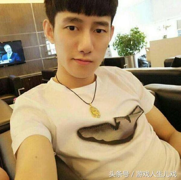 阿哲最新動(dòng)態(tài)揭秘，探索前沿，潮流引領(lǐng)者