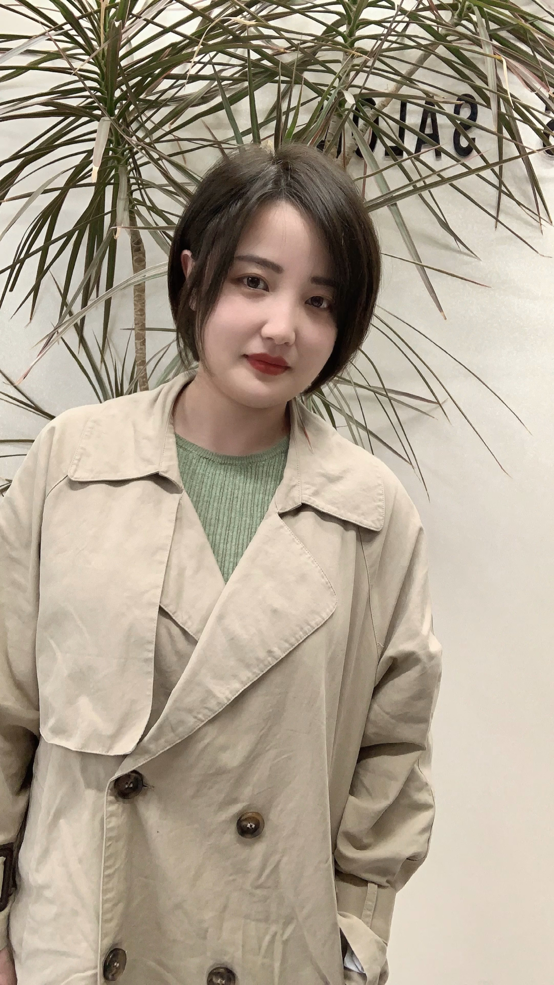 圓臉女生必備最新短發(fā)造型，小紅書(shū)上的流行趨勢一網(wǎng)打盡???♀?