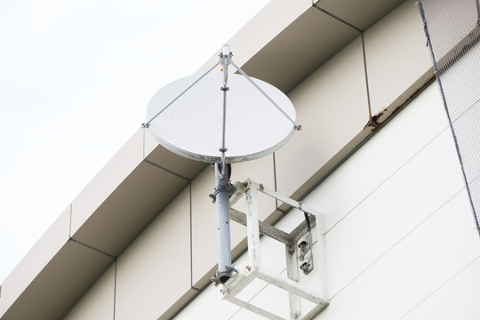 技術(shù)革新與觀(guān)眾體驗，電視最新天線(xiàn)觀(guān)點(diǎn)碰撞記