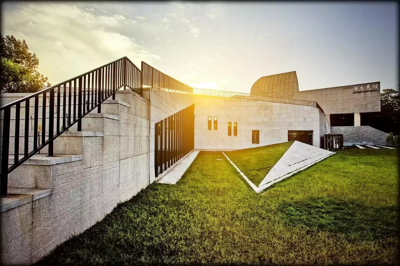 世界最新排名高校，科技巨擘的搖籃，未來(lái)教育革新之旅