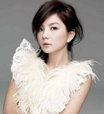 星光下的秘密，明星狐臭揭秘與香氛奇遇探秘