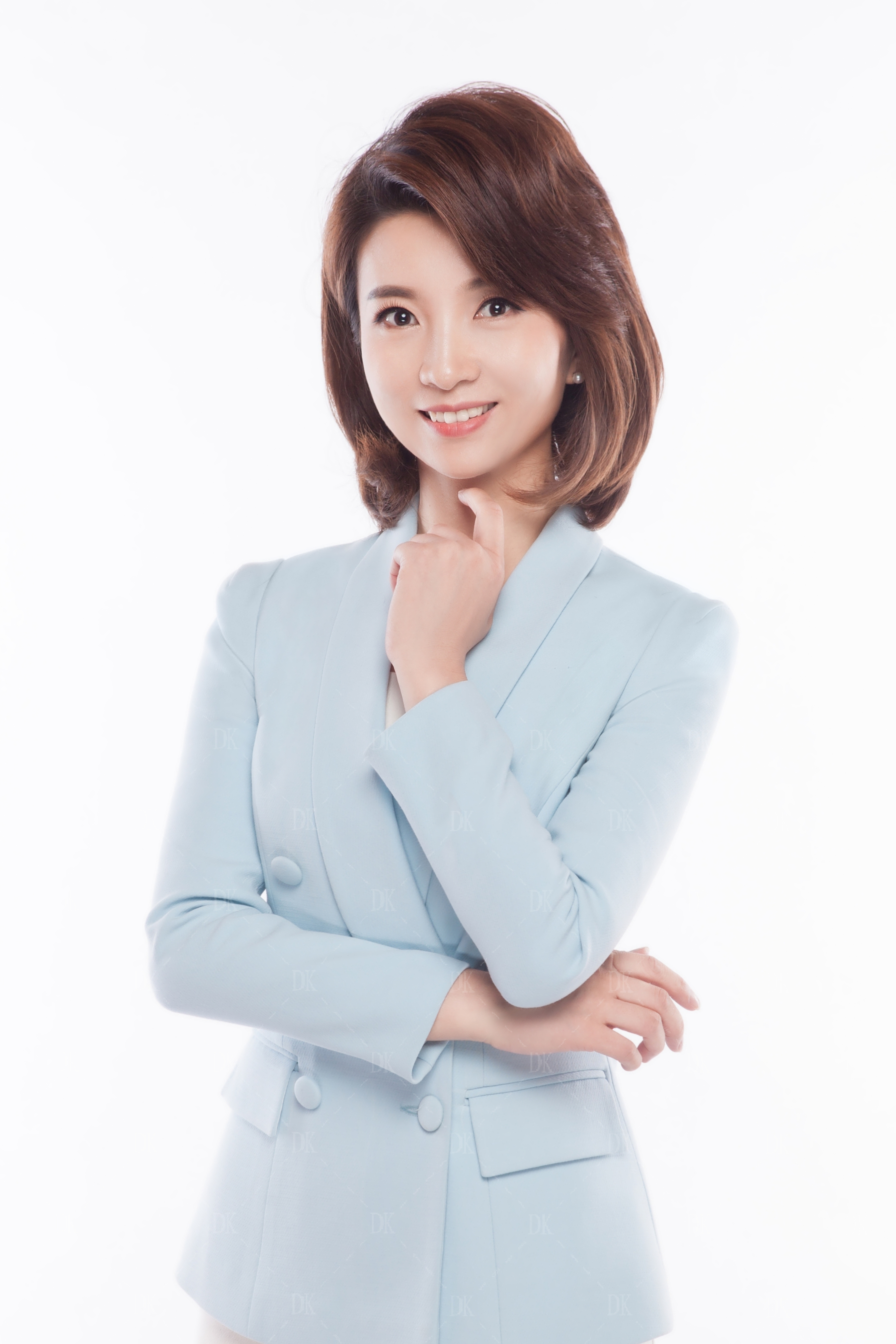 演員徐婧，舞臺到熒屏的蛻變之路——自信與成就感的彰顯