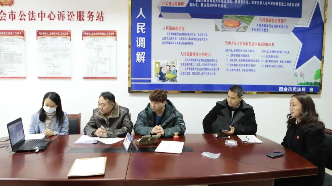 美美金融資訊，深度解析金融資訊的利弊與影響
