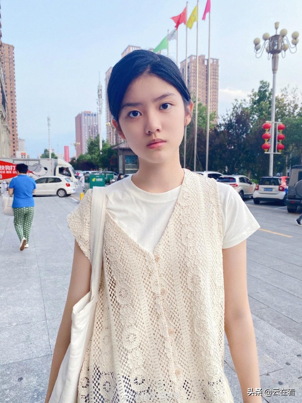 趙蘊卓近照，日常小確幸與友情的溫馨時(shí)光