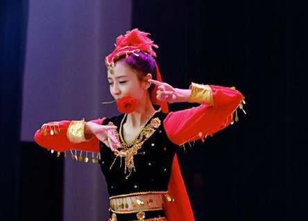 跳舞的明星，多維度的藝術(shù)展現力