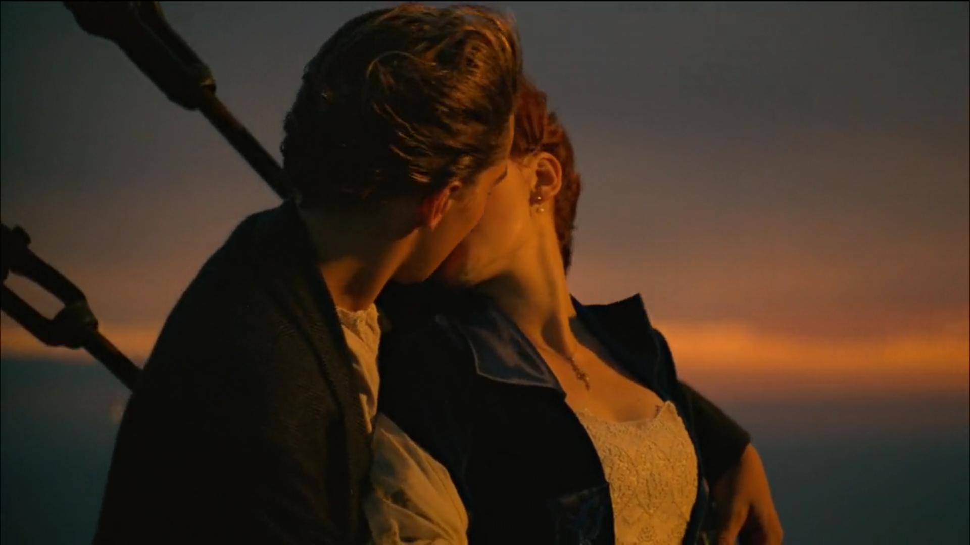 最新浪漫電影，愛(ài)的光影交織之旅