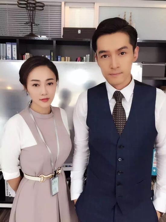美國電影明星男演員力薦的高科技產(chǎn)品，科技之光引領(lǐng)生活變革