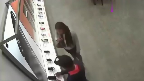 高科技產(chǎn)品的革新之旅，體驗未來(lái)科技生活的狠偷偷最新之旅