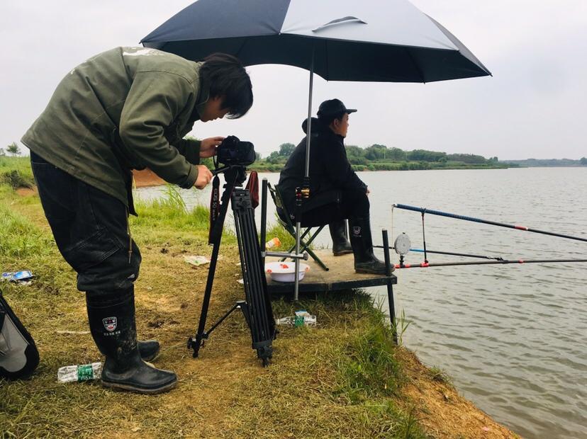 大毛最新釣魚(yú)視頻，釣魚(yú)技能進(jìn)階指南全解析