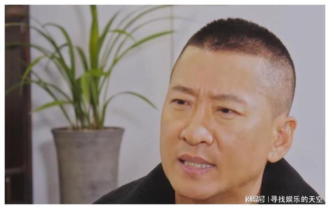 周杰最新?tīng)顩r，事業(yè)與生活多維解讀揭秘！
