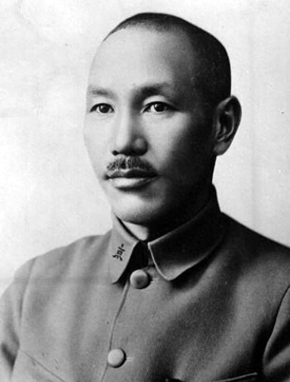 權力風(fēng)云掀起熱議風(fēng)暴，最新動(dòng)態(tài)引領(lǐng)討論潮流